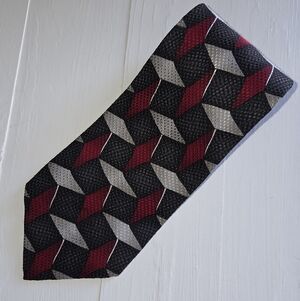 Ziggurat Geometric Patterned Tie in Black, Red, and Gray